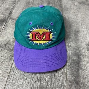 90s Disney Mickey hat